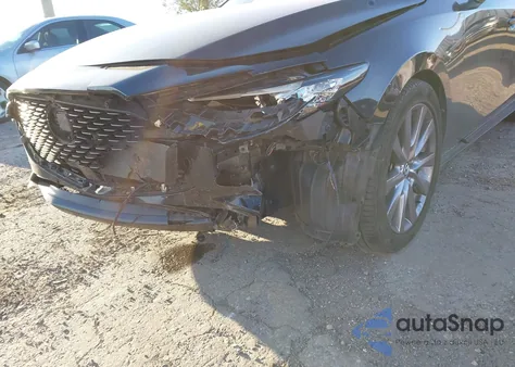 2019 Mazda Mazda3 Preferred Package from USA, damaged, VIN 3MZBPADL3KM105322